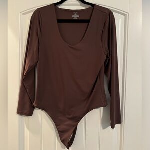 Nuuds XL coffee scoop neck bodysuit